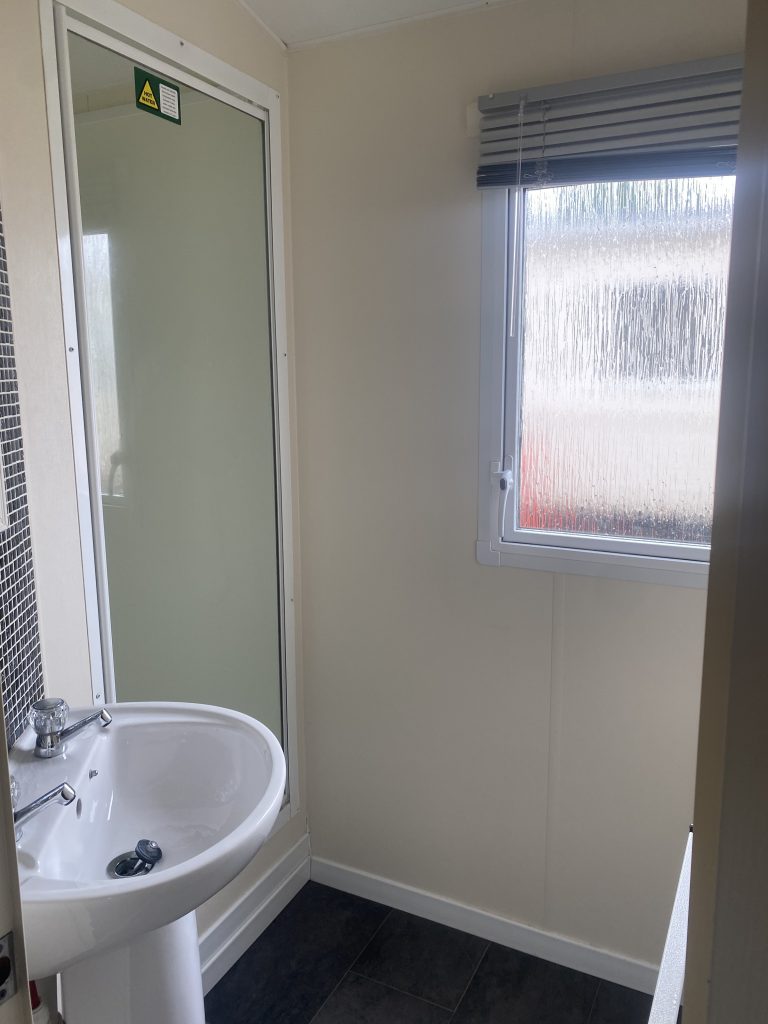 Shower – Private Caravan Rental At Devon Cliffs, Exmouth - Beach Retreat