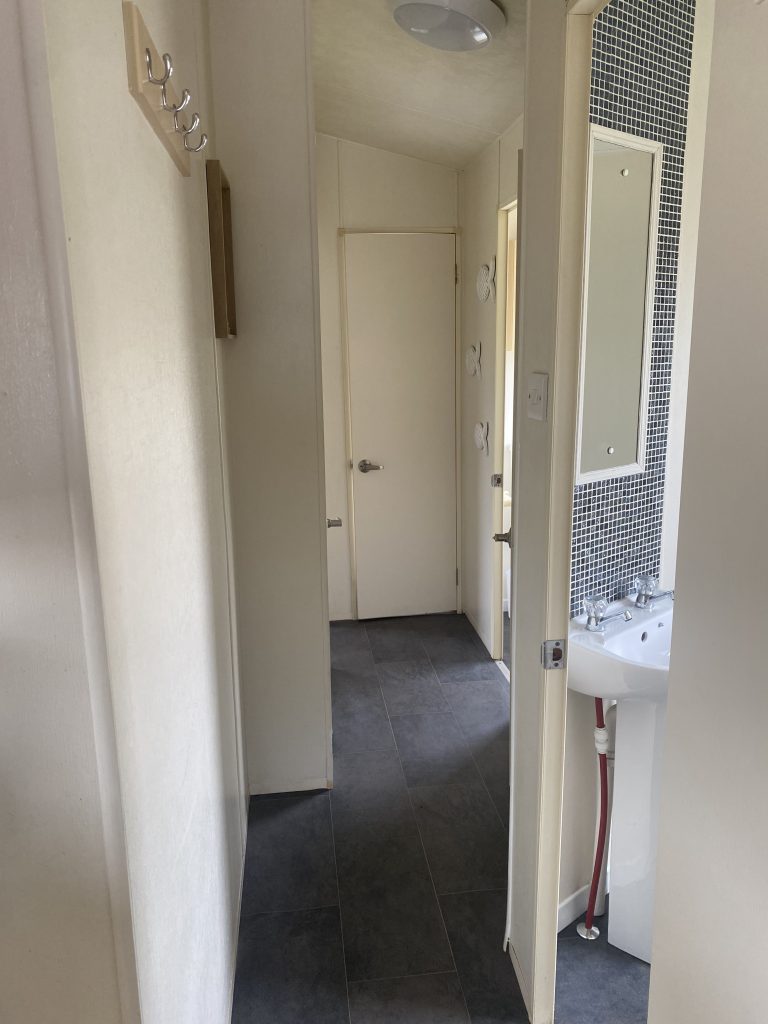 Hallway – Private Caravan Rental At Devon Cliffs, Exmouth